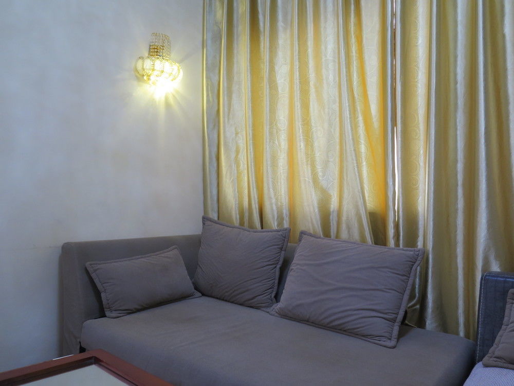 Hotel Essencia Dumaguete City Экстерьер фото