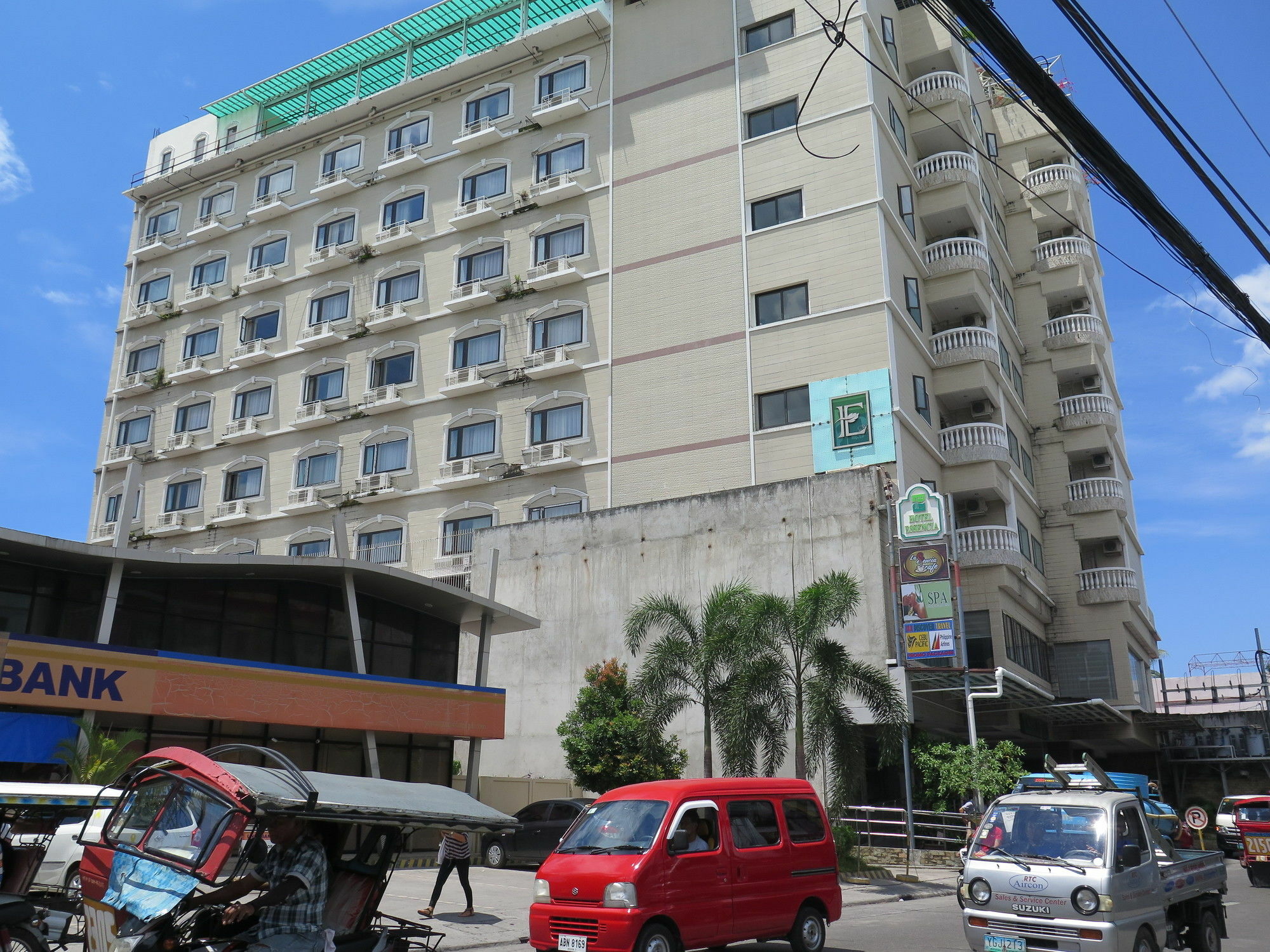 Hotel Essencia Dumaguete City Экстерьер фото