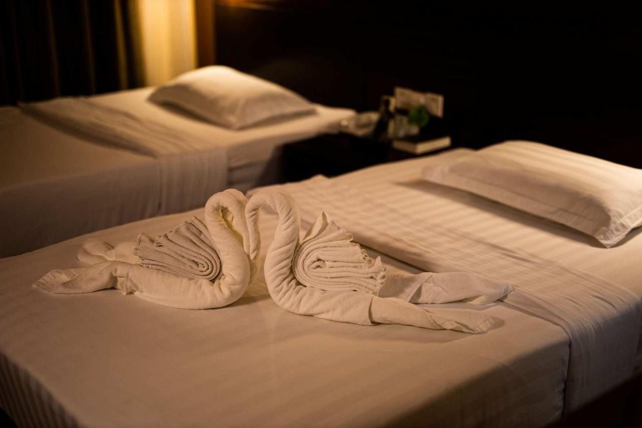 Hotel Essencia Dumaguete City Экстерьер фото