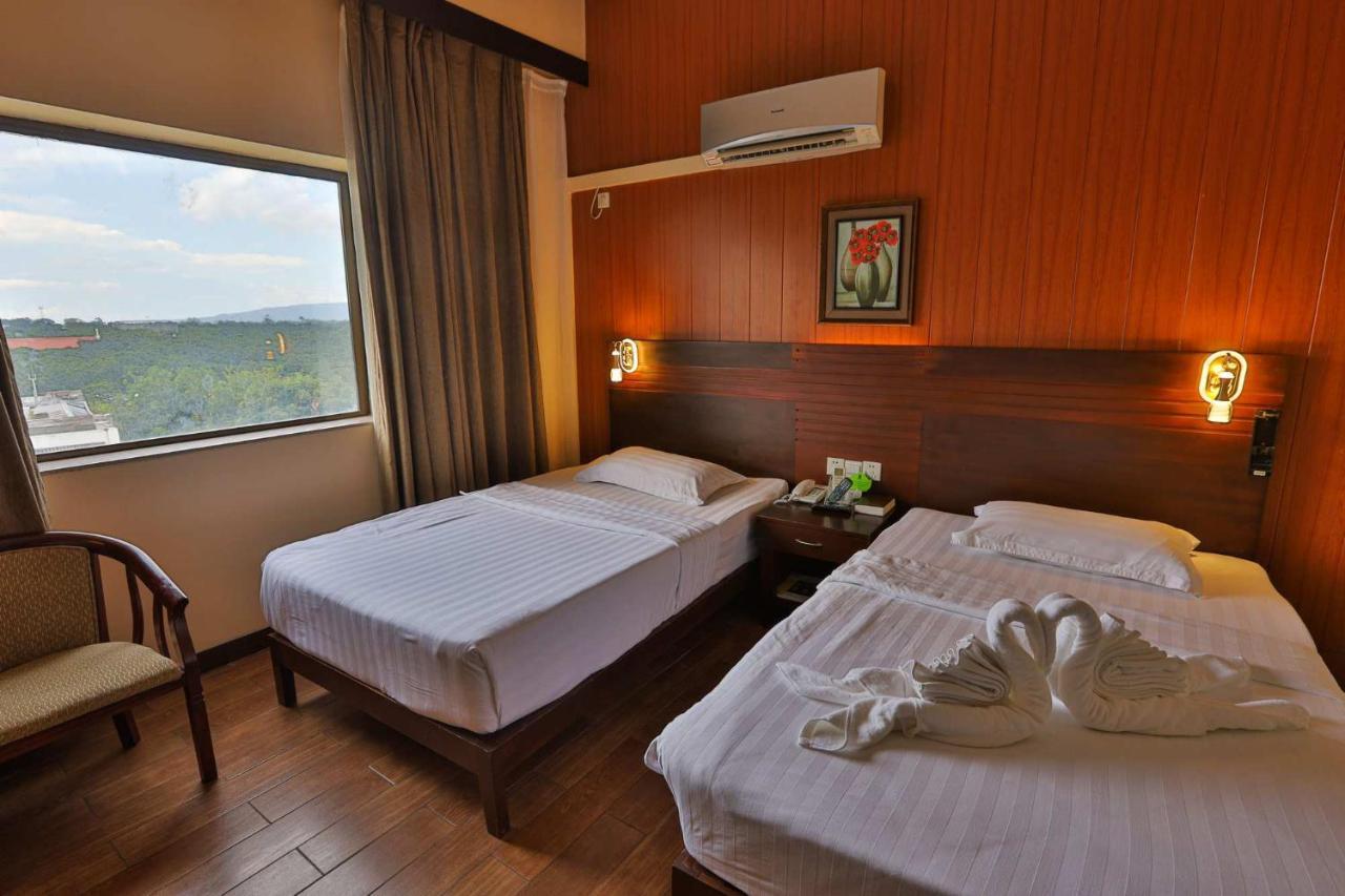 Hotel Essencia Dumaguete City Экстерьер фото